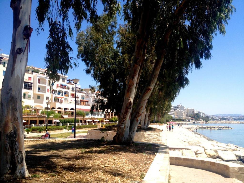 Sunrise Arches Apartments Limassol Eksteriør billede